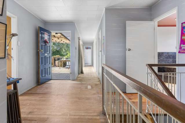 69 Taharepa Road Hilltop_2