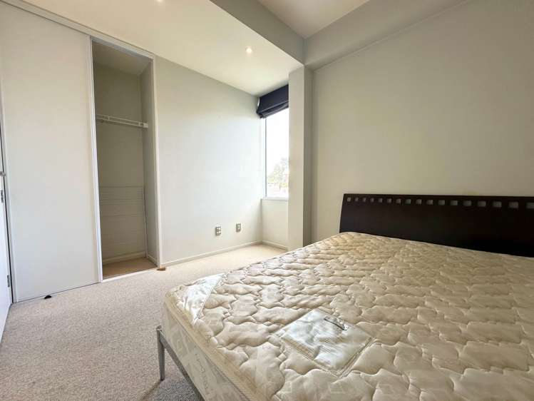 306/88 The Strand Parnell_8