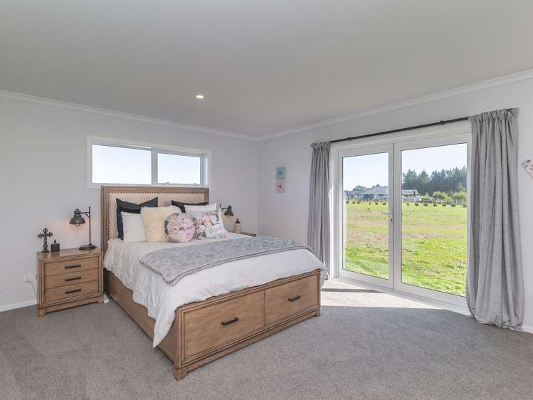 14 Mowhia Grove Waitarere_8