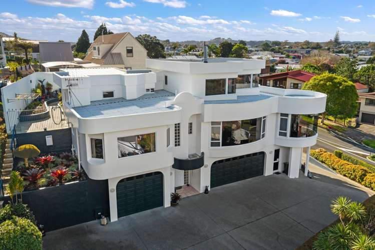197 Fairway Drive Te Kamo_1