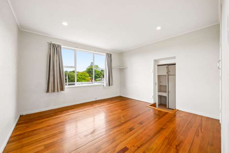 62 Tiverton Road New Windsor_10