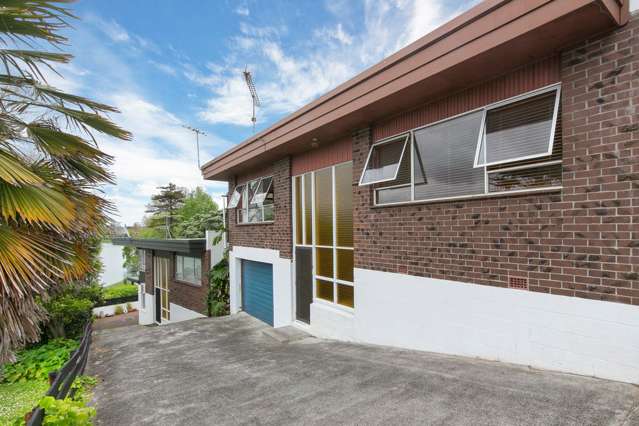 2/18 Cleary Road Panmure_1