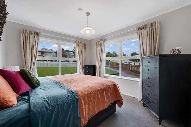 7 Beechdale Crescent Pakuranga Heights_12