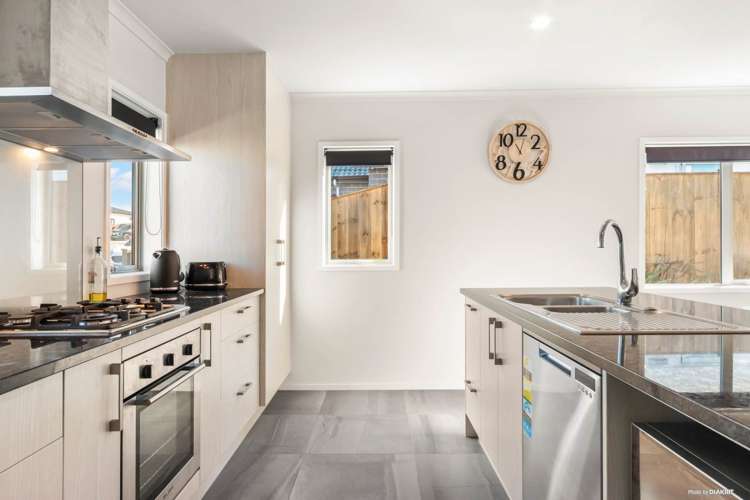 6 Raki Street Pukekohe_4