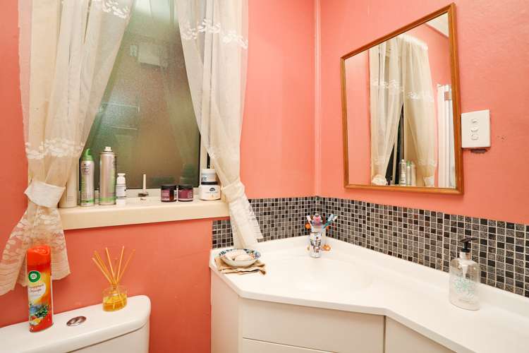 17 Ariki Avenue Otatara_13