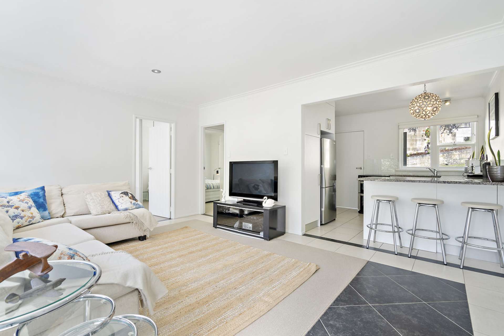 2/6 Kororo Street Northcote_0