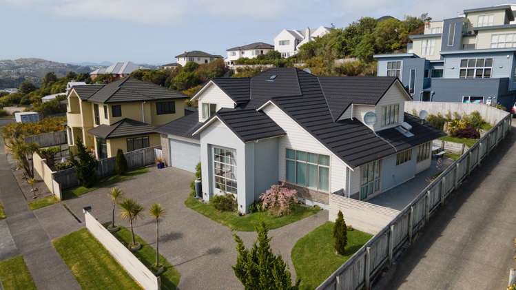 8 Neston Grove Churton Park_24