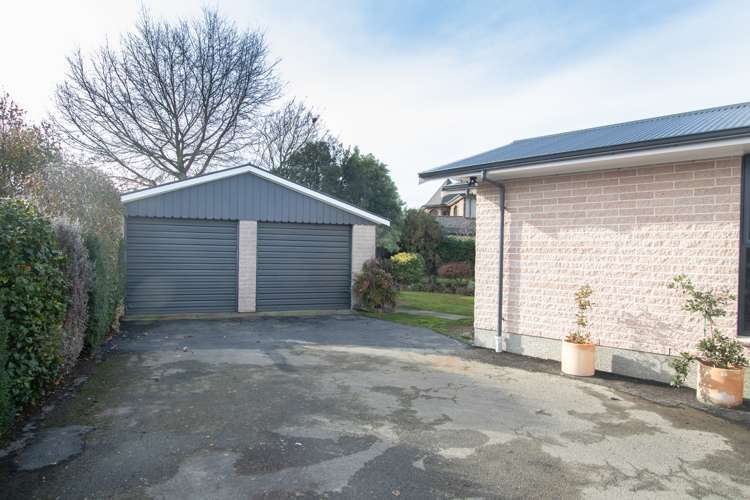 14 Middle Road Allenton_25