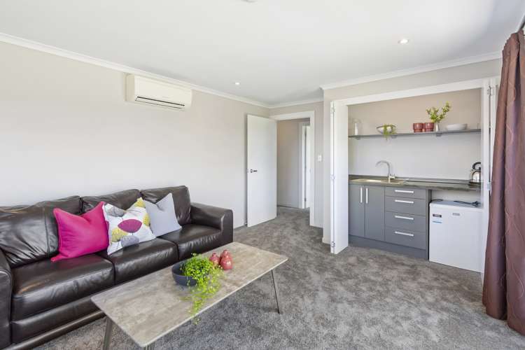 27 Aldon Lane The Gardens_13