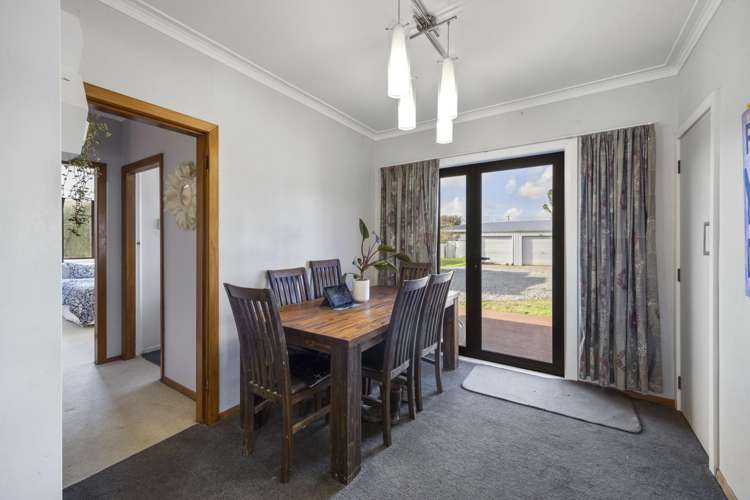 112 Glover Road Hawera_15