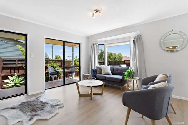 3/10 Corrella Road Belmont_2