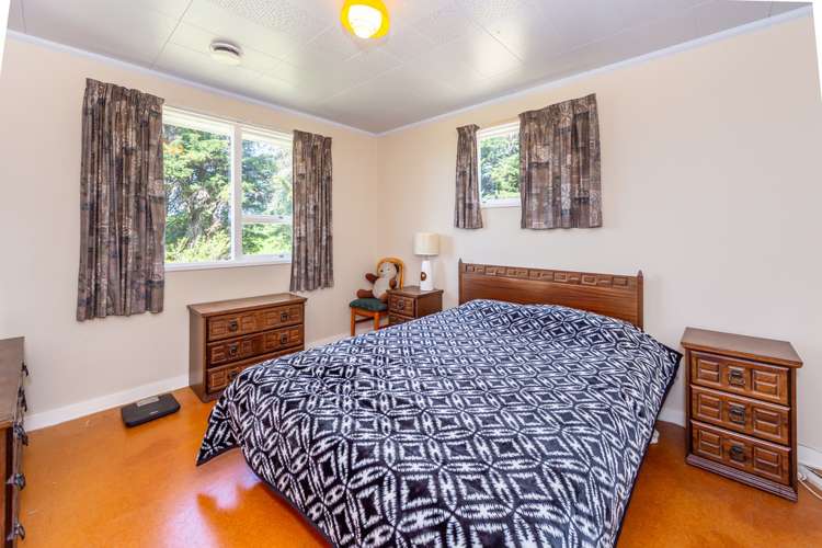 1328 The Lake Road Leeston_21