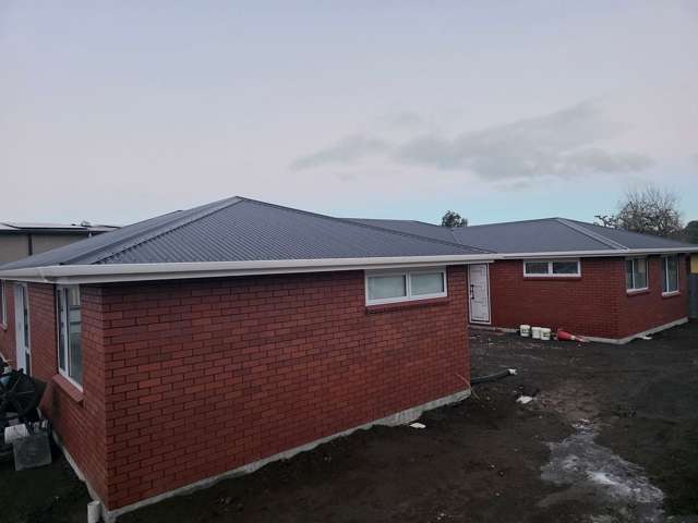 Brand new units in the Heart of Waitara
