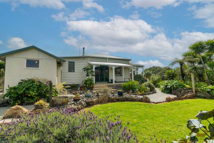 64 Tauraroa Road Maungakaramea_38