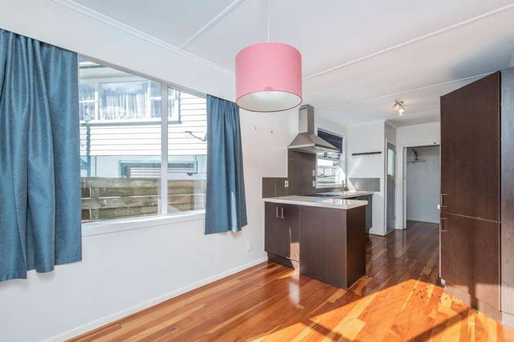 27 Brooker Grove Newlands_12