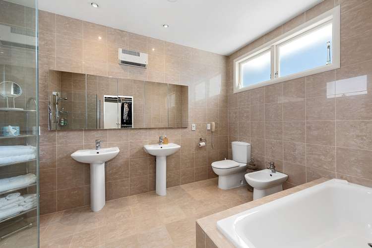 21 Awatere Avenue Beerescourt_16