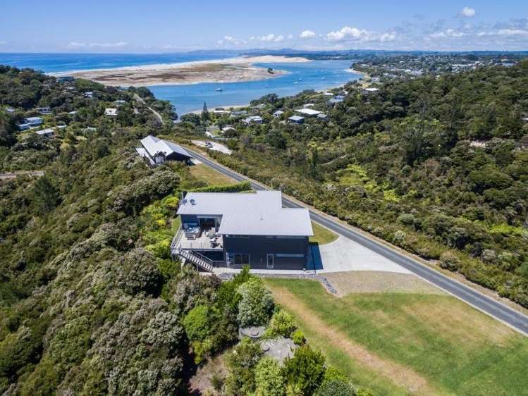12 Pakiri Way Mangawhai Heads_11