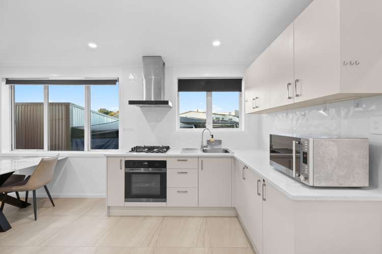 120 Clayton Avenue Otara_3