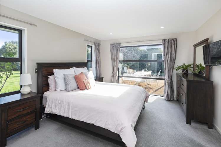 2 Carlyle Lane Rolleston_10