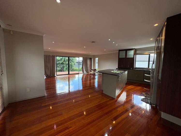 18 Sea Spray Drive Bucklands Beach_12