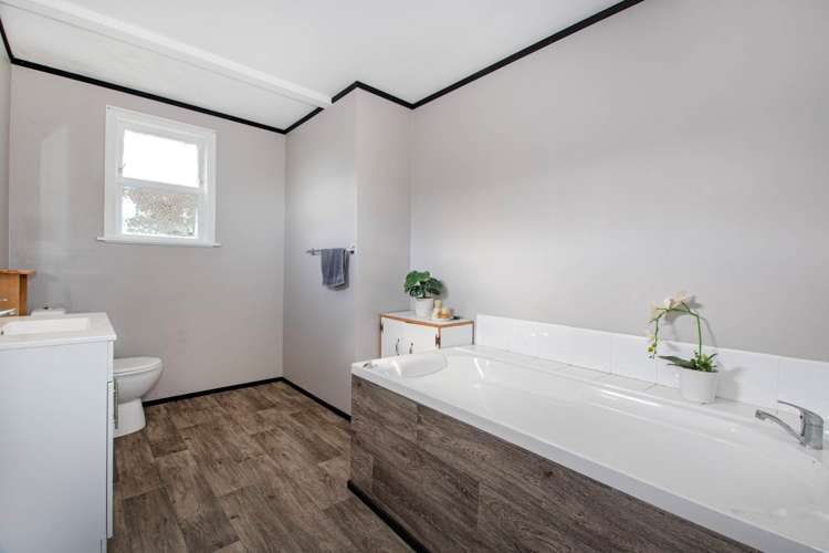 28 McInnes Avenue Kamo_5