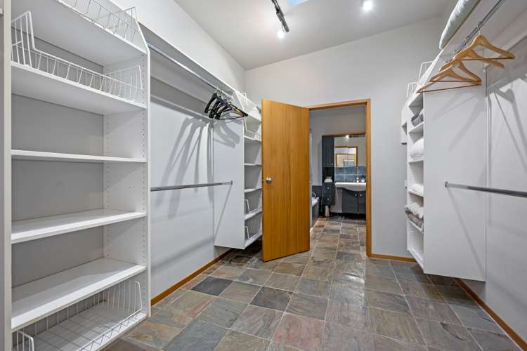 233 Omaha Drive Omaha_13