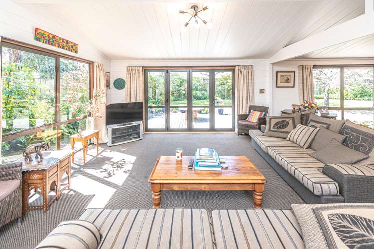 156 Great North Road Otamatea_7