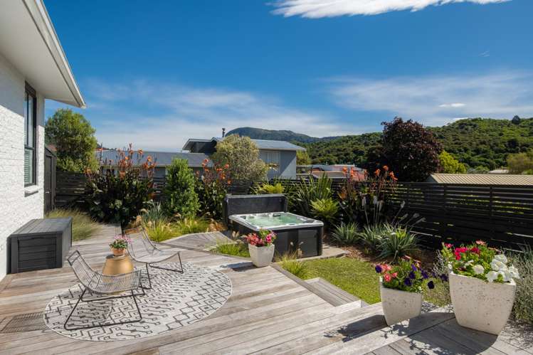 163 Waikawa Road Picton_14