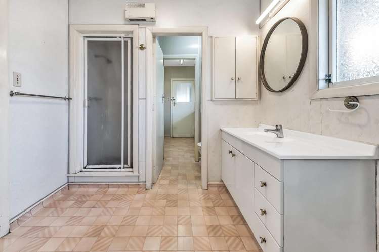 8 Fatima Street Redwood_21
