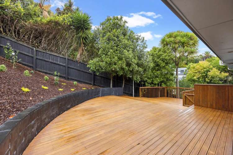 2/33 Rukutai Street Orakei_16