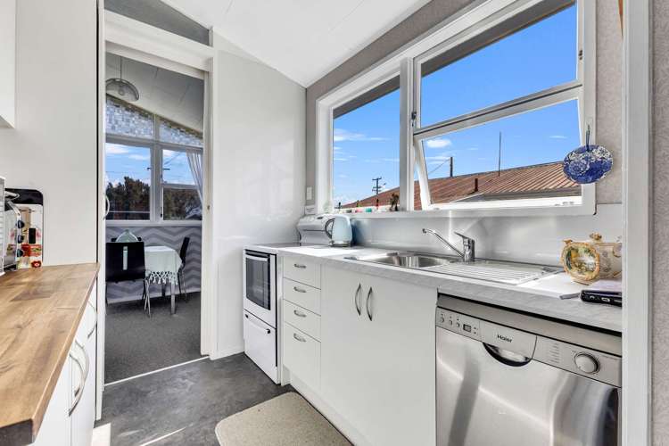 37 Fairfield Road Hawera_11