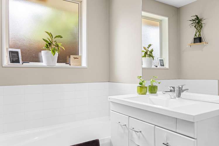 31 Hewitts Road Woodend_12