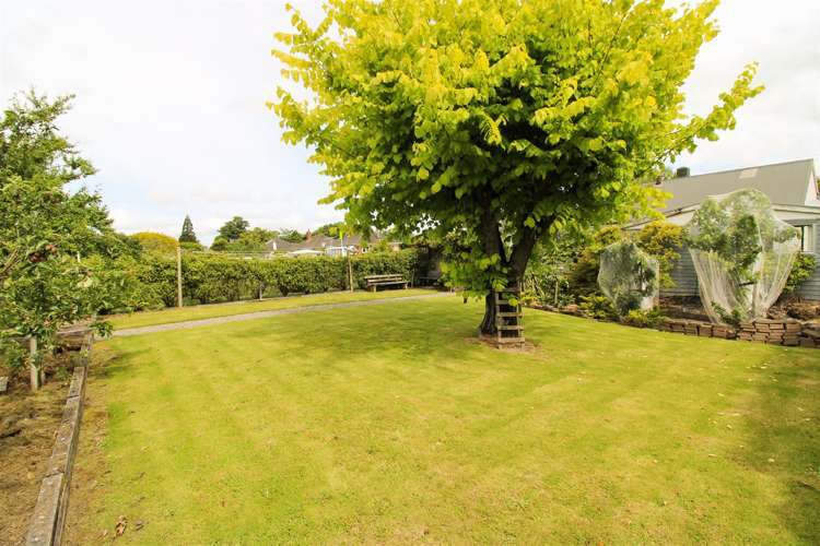 136 Essex Street Masterton_21