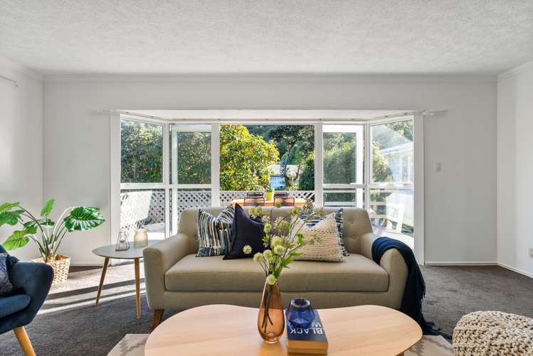 10 Tui Terrace Tawa_8