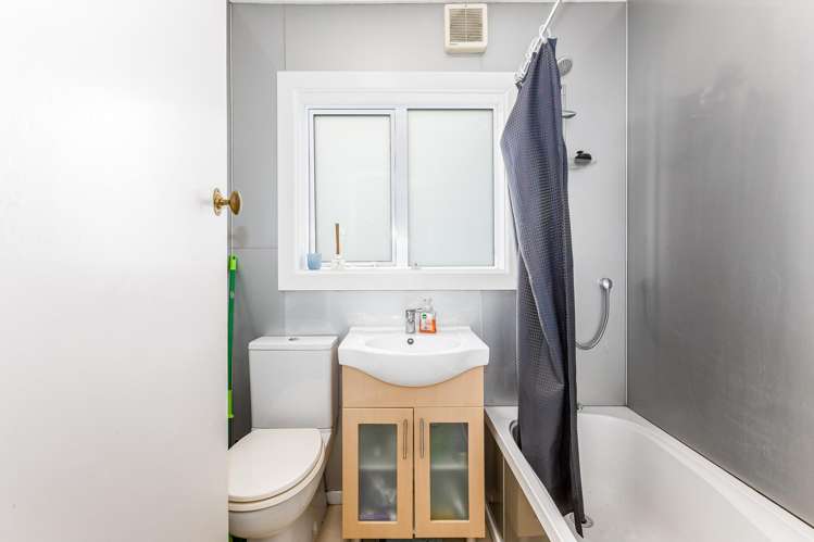 13A Kim Street Khandallah_14