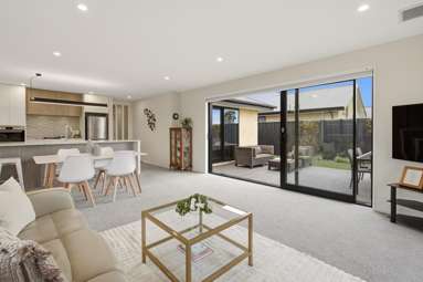 8 Gurners Lane_1