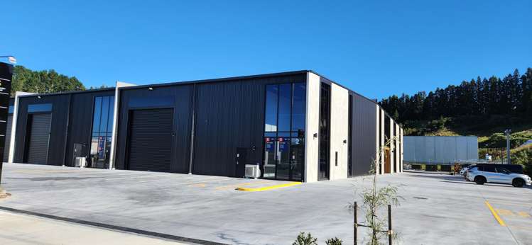 Unit 2, 20 Kiriwehi Street Tauriko Business Estate_3
