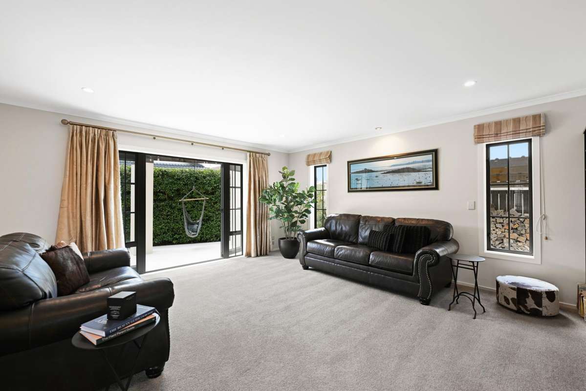 27 Nielsen Gardens_2