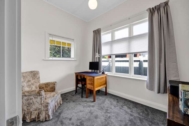 195 South Road Hawera_19