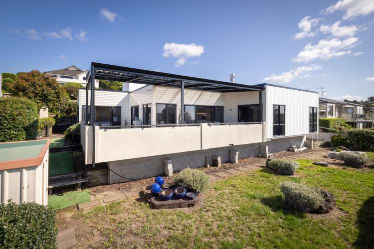 8 Lorrigan Way Welcome Bay_42