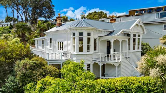 Edwardian Bay Villa