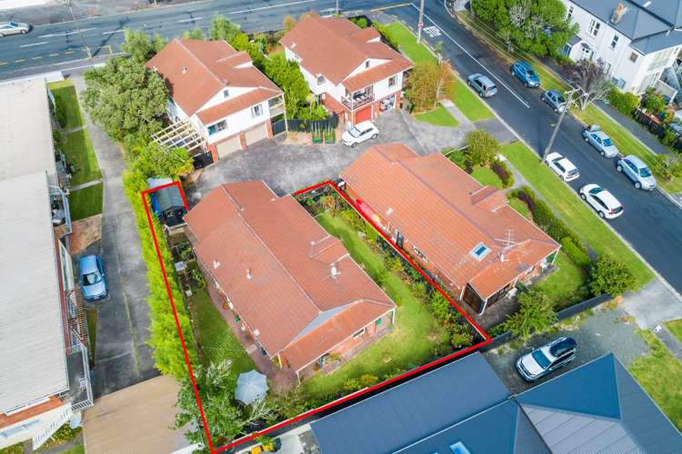 3/136 Calliope Road Stanley Point_27