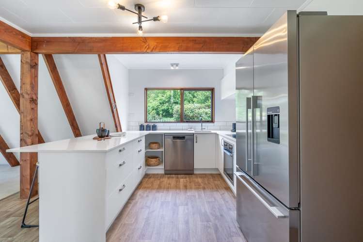 266 Bay Road West Plains_7