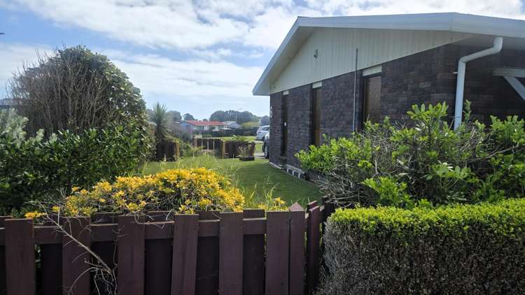 6 Pohutukawa Drive Opunake_2