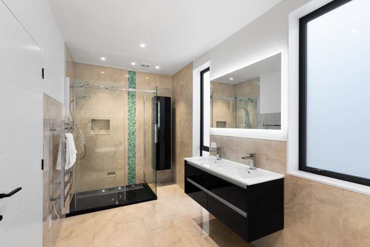 6 Whiterock Lane Richmond Hill_16