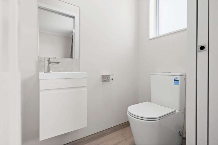 12/17 North Ridge Drive Rototuna North_11