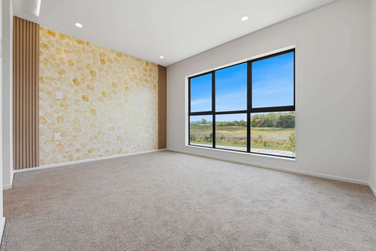 Unit 9, 81 Otuwairoa Esplanade_5