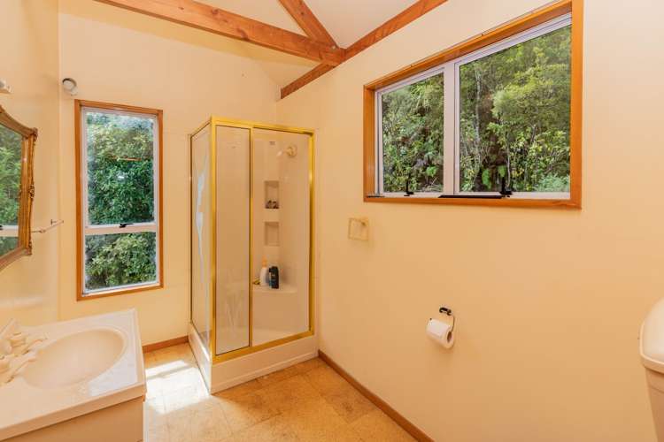 1046 State Highway 7 Dobson_15