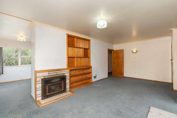 82 Great North Road Kamo_2