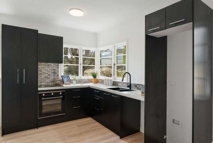 70 Thames Road Paeroa_1